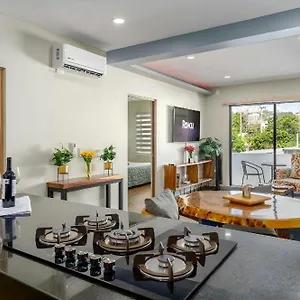  Apartment Promo! 2br-pool-views-king Bed-walk 2 Beach-5 Star Area